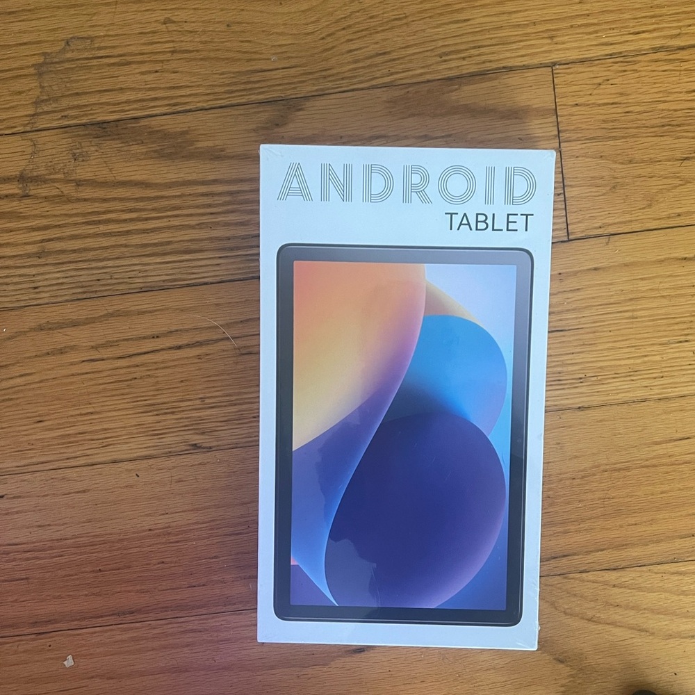 Samsung Tablet - Picture 2 of 3